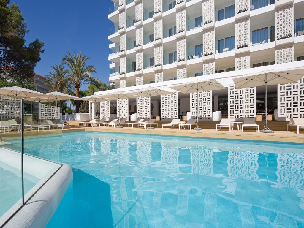 Beachfront apartment in Palma Mallorca